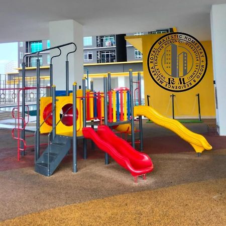 Formuslimonly Royal Majestic Homestay Novo 8 Residence Melaka Bagian luar foto